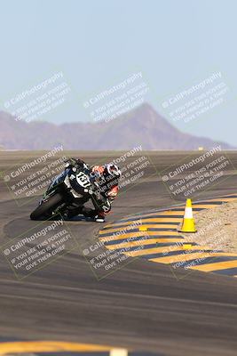 media/Oct-07-2023-CVMA (Sat) [[f84d08e330]]/Race 13 500 Supersport-350 Supersport/